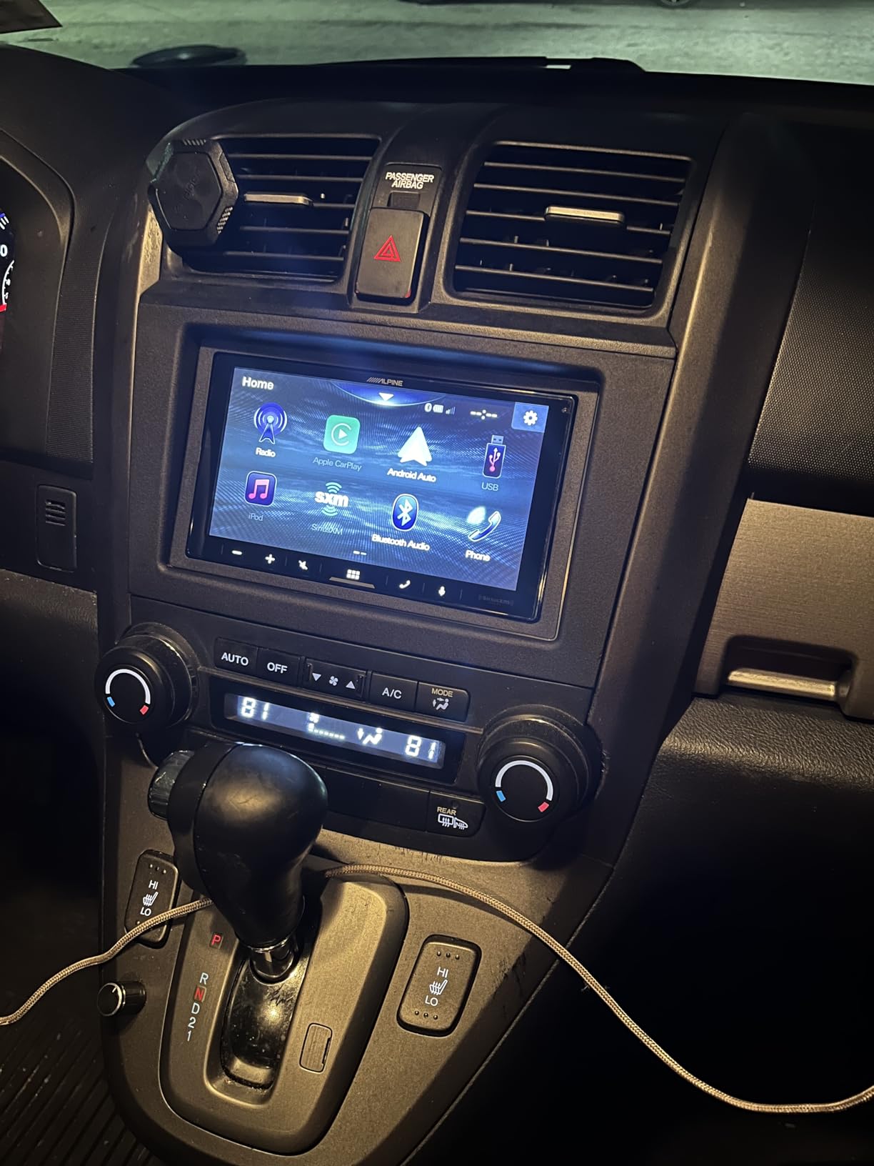 Professional head unit installation in Honda CRV