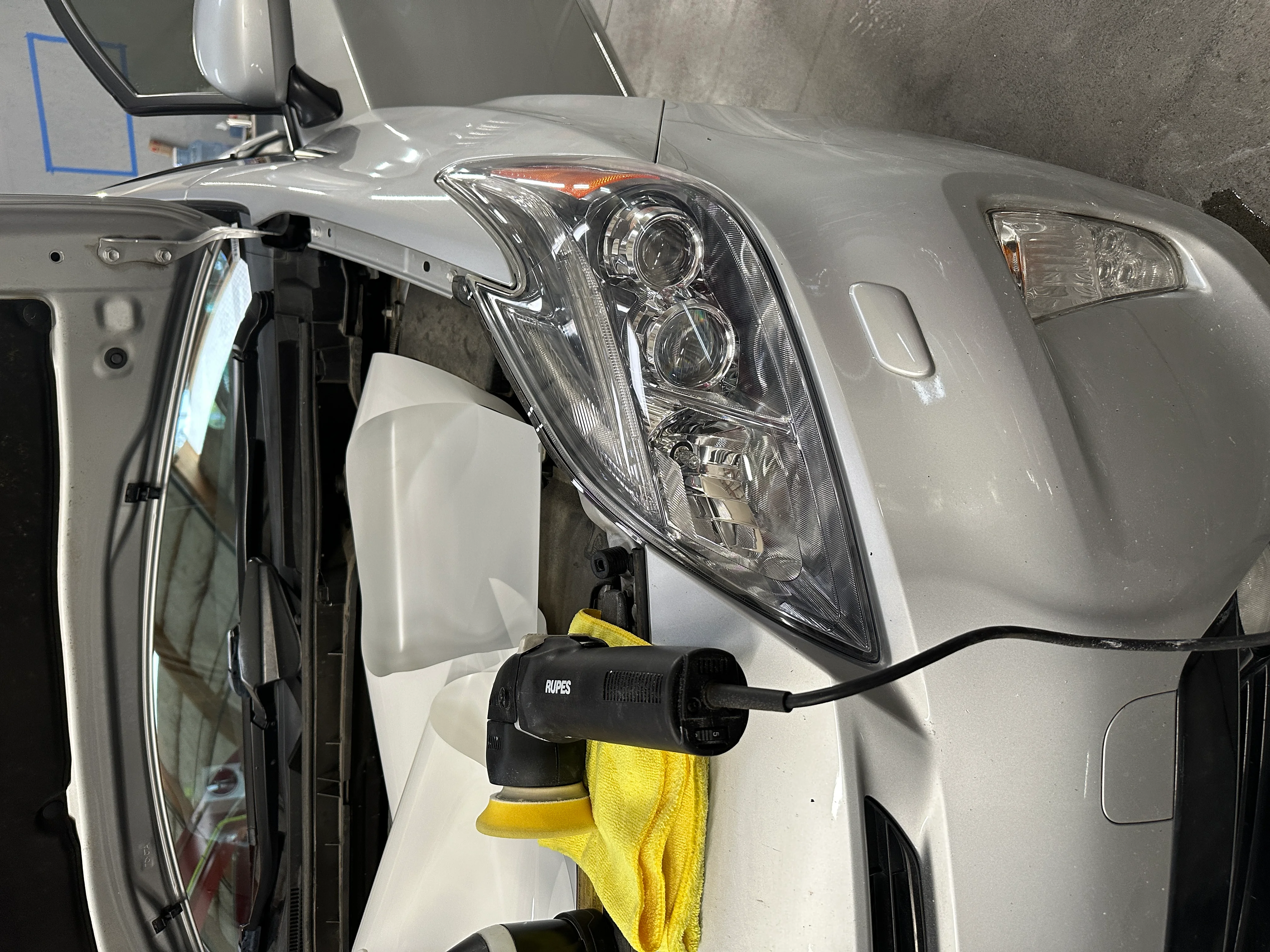 Headlight Restoration in Gilroy, CA